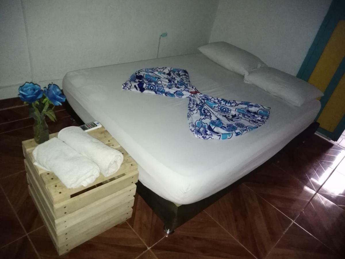 Arbore Hostel Санта-Марта Экстерьер фото